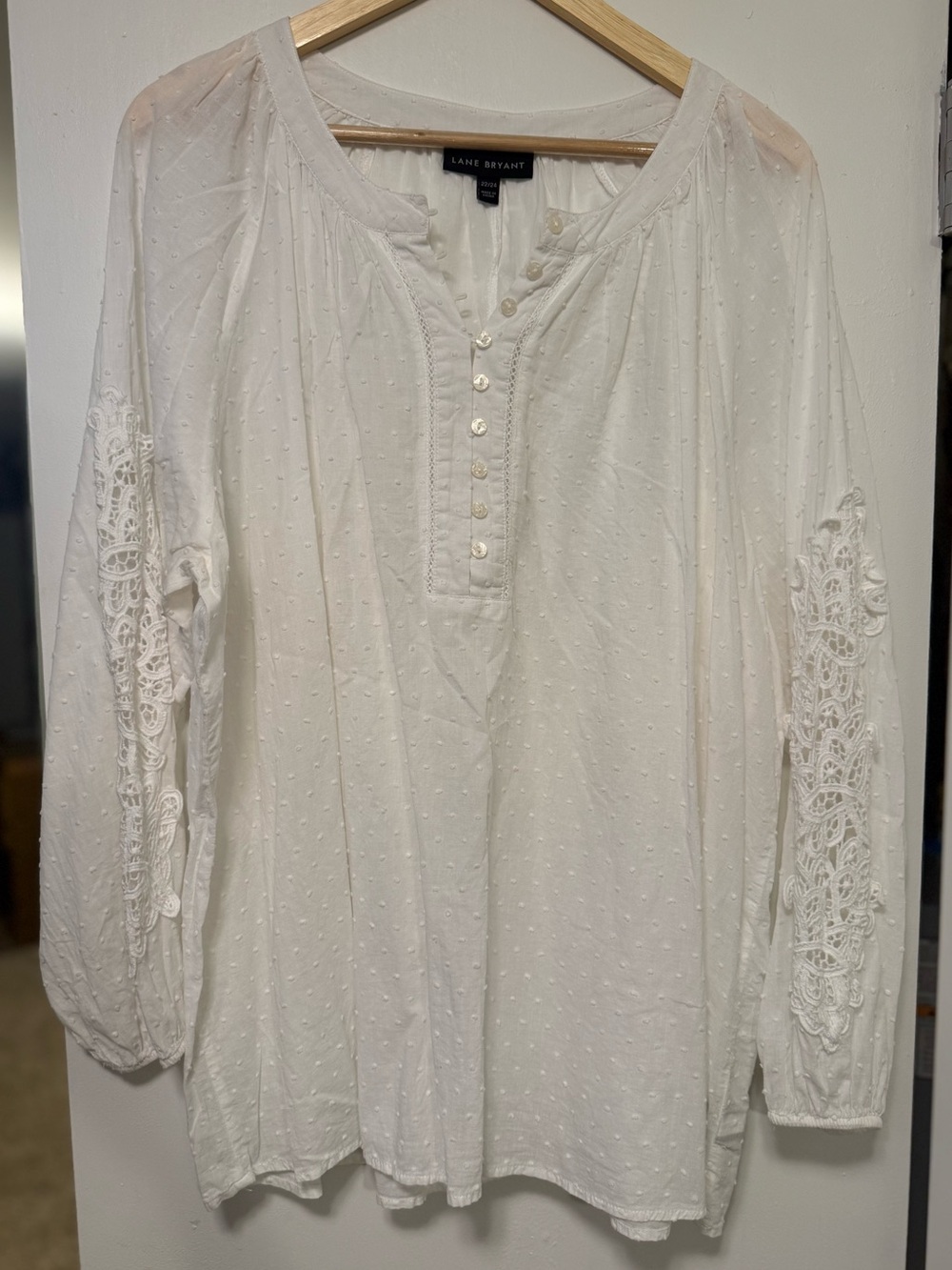 Lane Bryant 22/24 White Eyelet Swiss Dot Lace Sleeve Peasant Blouse
